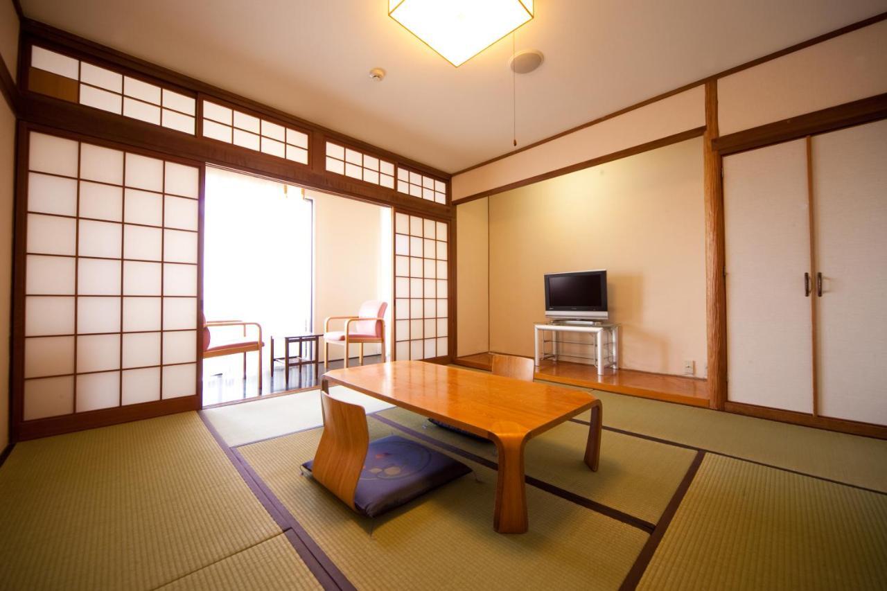 קומאמוטו Kikunan Onsen Yubel Hotel מראה חיצוני תמונה