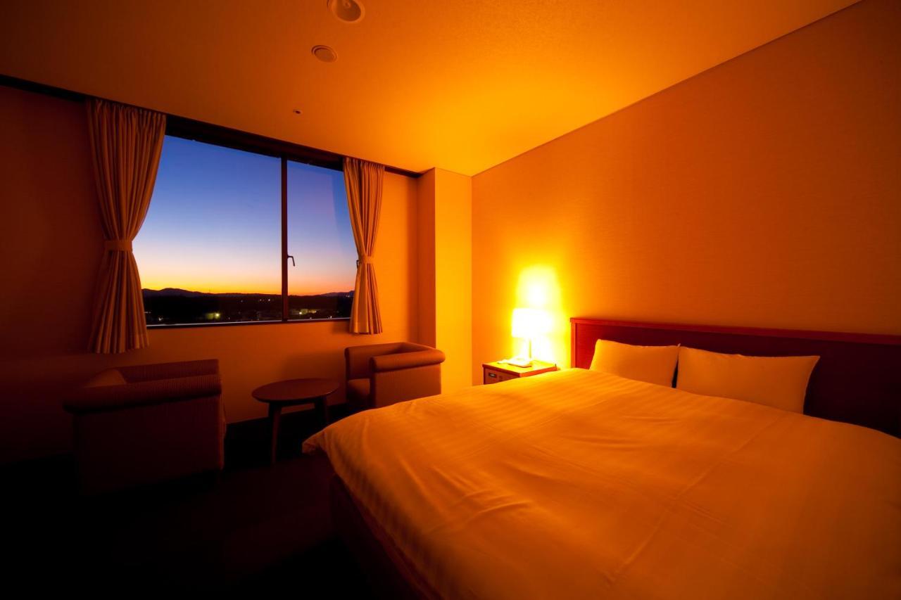 קומאמוטו Kikunan Onsen Yubel Hotel מראה חיצוני תמונה
