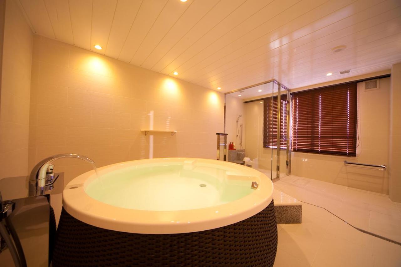 קומאמוטו Kikunan Onsen Yubel Hotel מראה חיצוני תמונה